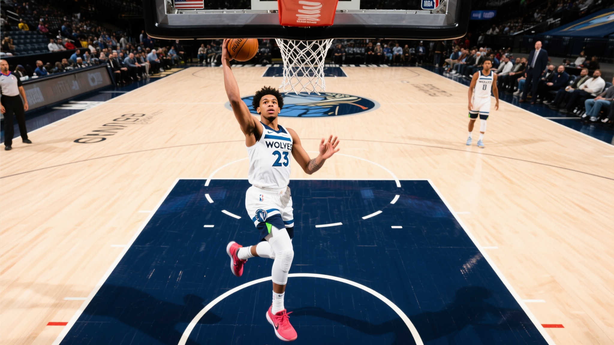 除了当日比赛中令人称赞不已的得分表演，这位小将本赛